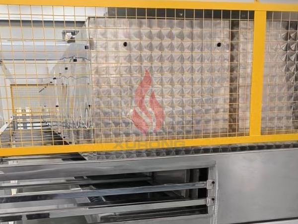 加热室整体移动线